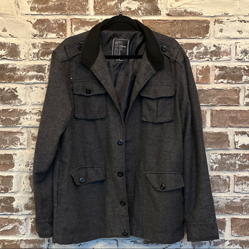 Mens Elixir lightweight gray/black Jacket. Size XL (fits like a size Large)